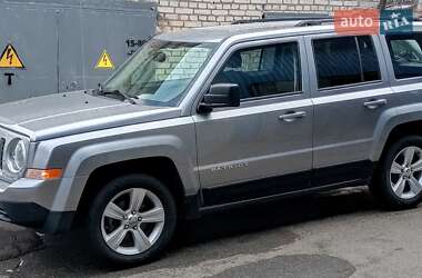 Позашляховик / Кросовер Jeep Patriot 2015 в Києві