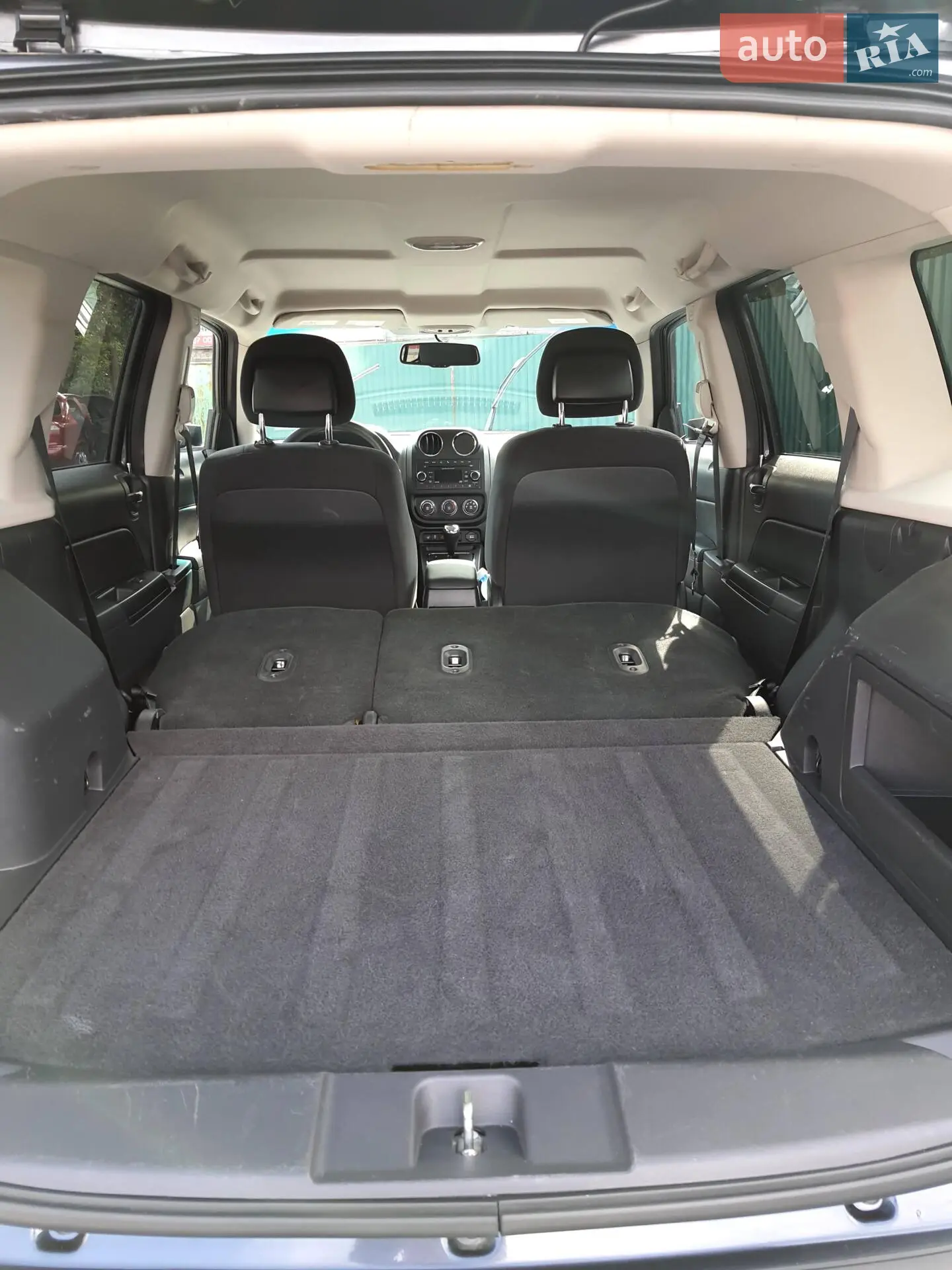 2014 Jeep Liberty (Patriot) - мініатюра 29