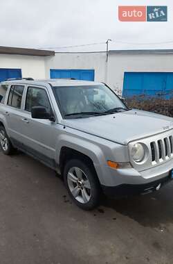 Внедорожник / Кроссовер Jeep Patriot 2013 в Красилове