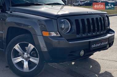 Внедорожник / Кроссовер Jeep Patriot 2015 в Николаеве