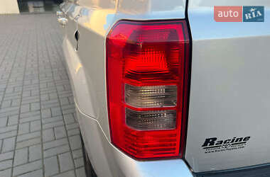Внедорожник / Кроссовер Jeep Patriot 2011 в 