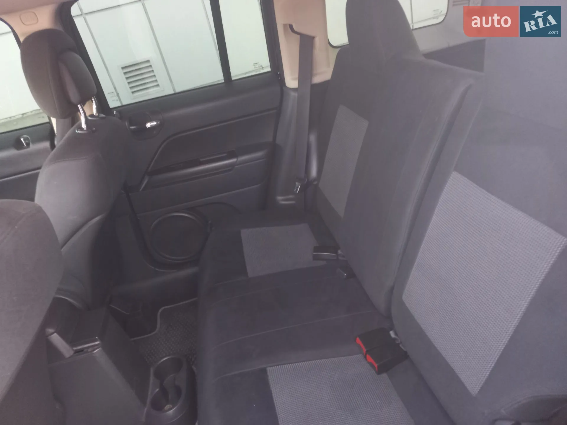 2011 Jeep Liberty (Patriot) - мініатюра 8