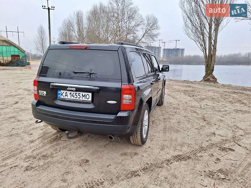 Внедорожник / Кроссовер Jeep Patriot 2016 в Киеве
