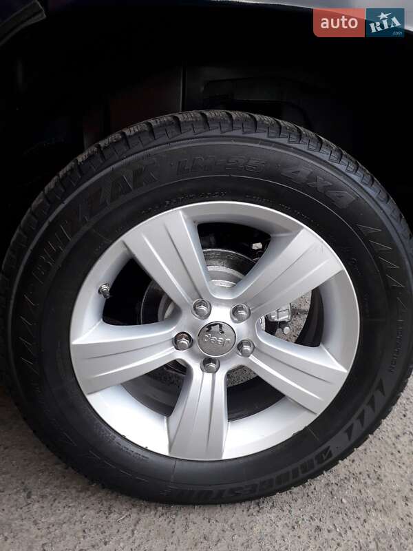 Позашляховик / Кросовер Jeep Patriot 2012 в Полтаві