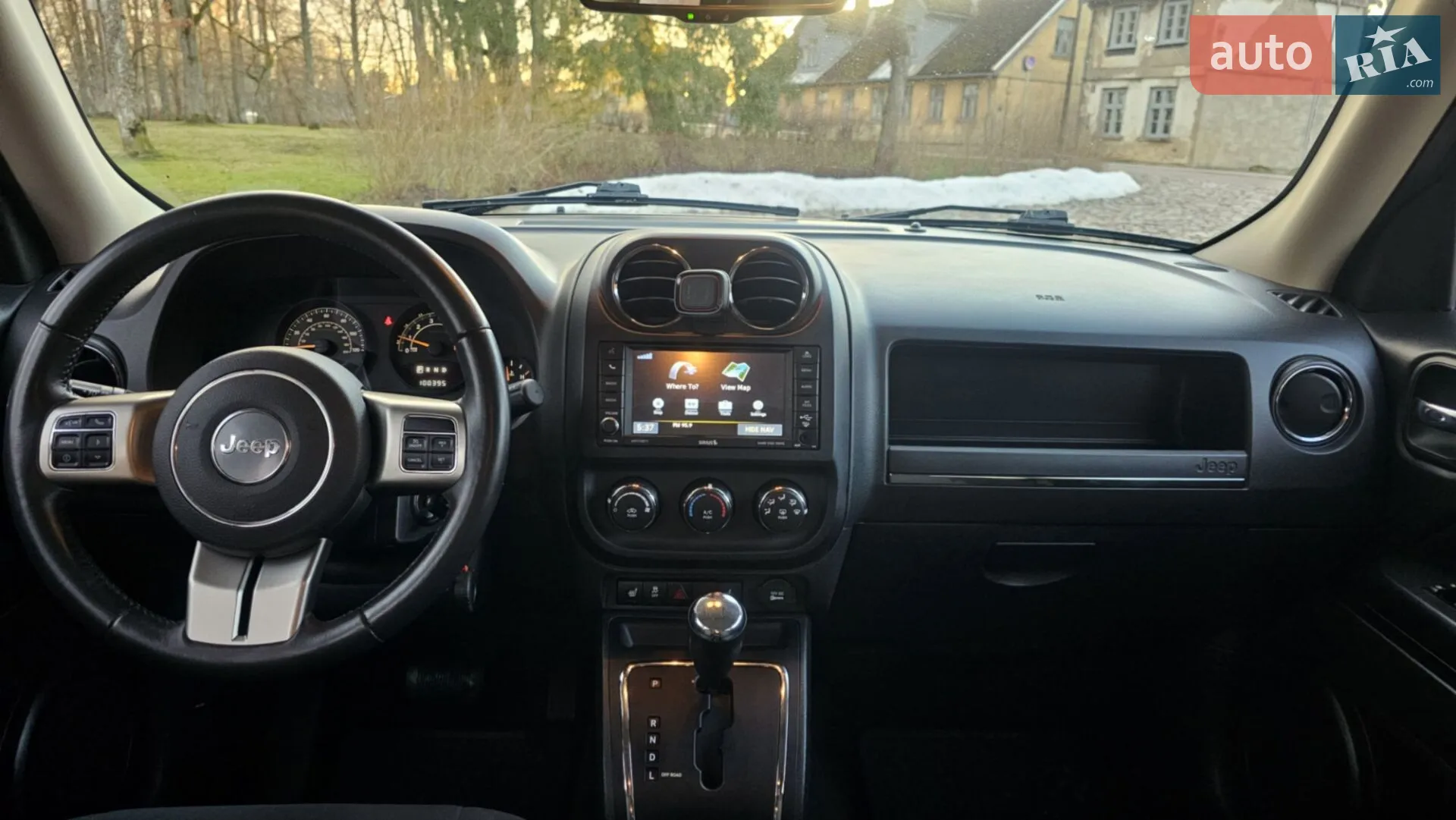 2015 Jeep Liberty (Patriot) - мініатюра 9