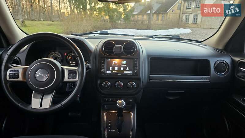 Позашляховик / Кросовер Jeep Patriot 2015 в Києві