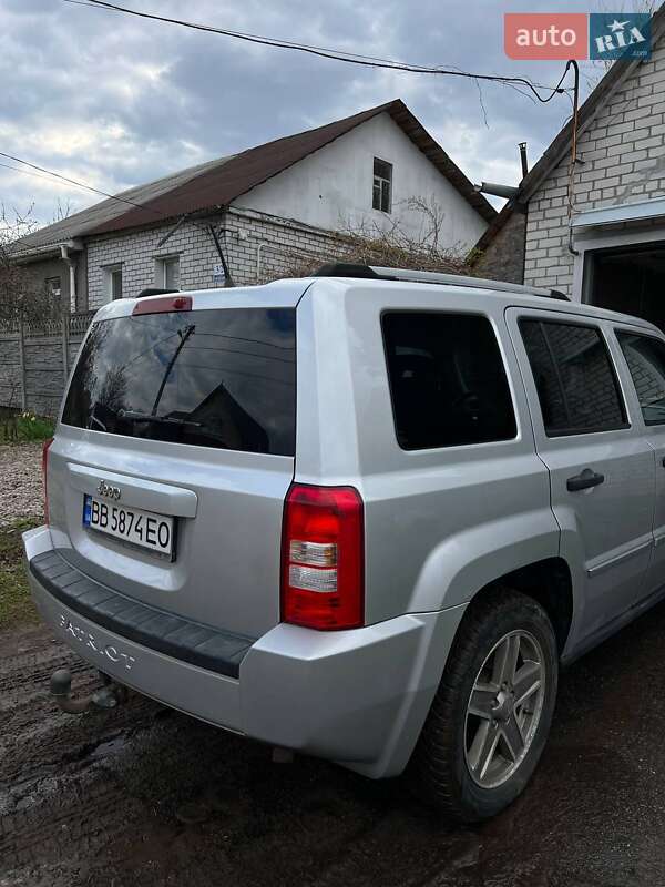 Позашляховик / Кросовер Jeep Patriot 2007 в Харкові