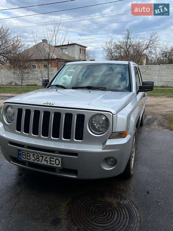 Позашляховик / Кросовер Jeep Patriot 2007 в Харкові