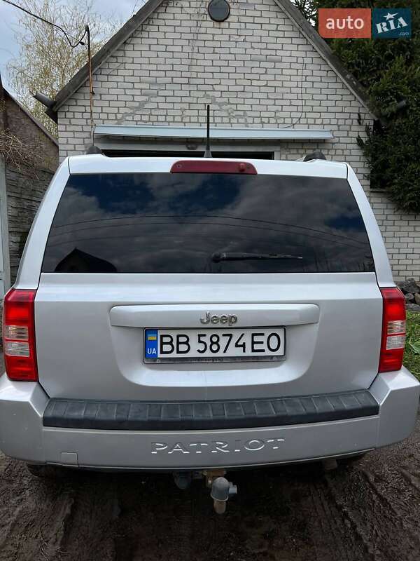 Позашляховик / Кросовер Jeep Patriot 2007 в Харкові