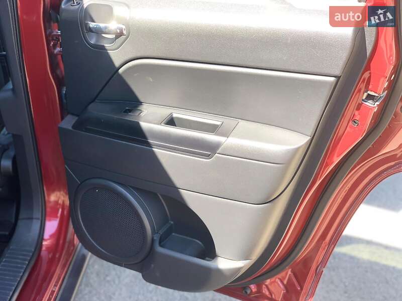 Внедорожник / Кроссовер Jeep Patriot 2016 в Виннице