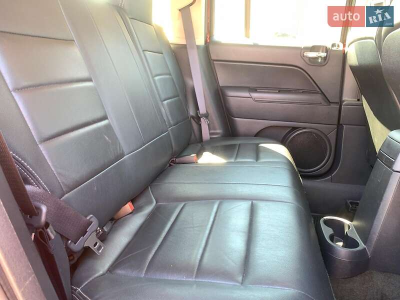 Внедорожник / Кроссовер Jeep Patriot 2016 в Виннице