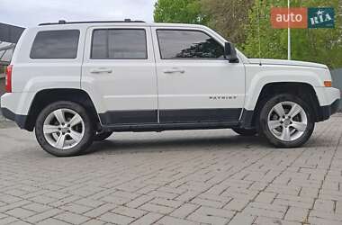 Позашляховик / Кросовер Jeep Patriot 2014 в Хмельницькому