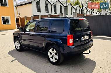 Внедорожник / Кроссовер Jeep Patriot 2014 в 