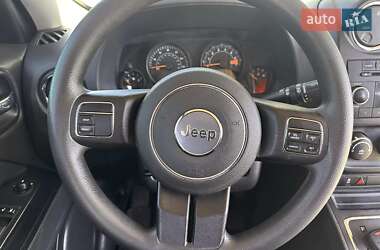 Позашляховик / Кросовер Jeep Patriot 2015 в 