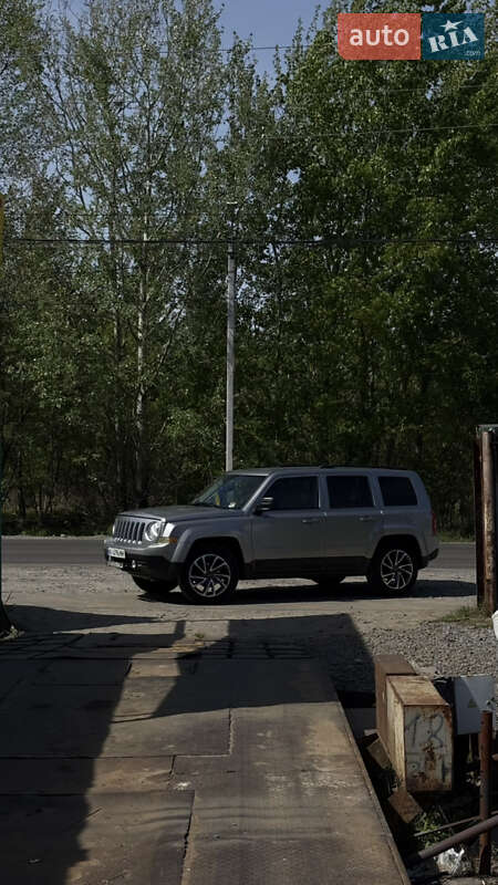 Jeep Patriot 2016