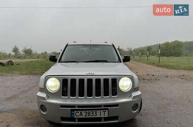 Позашляховик / Кросовер Jeep Patriot 2008 в Умані