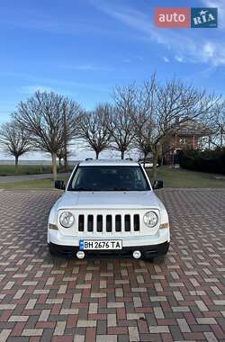 Внедорожник / Кроссовер Jeep Patriot 2016 в 