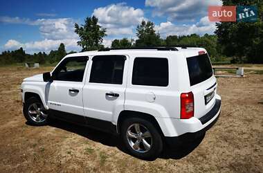 Позашляховик / Кросовер Jeep Patriot 2015 в 