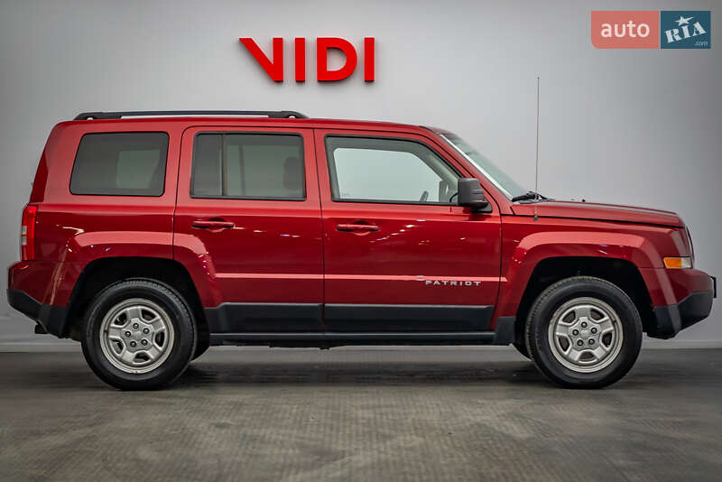 Внедорожник / Кроссовер Jeep Patriot 2014 в Киеве