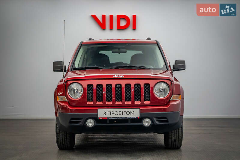 Внедорожник / Кроссовер Jeep Patriot 2014 в Киеве