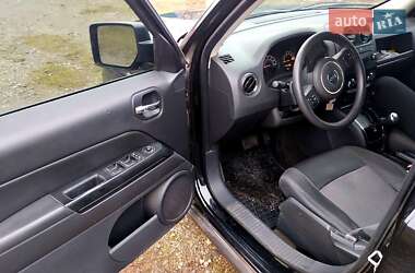 Внедорожник / Кроссовер Jeep Patriot 2013 в Лебедине