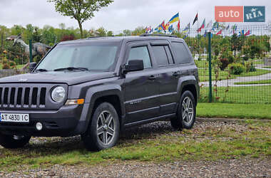Позашляховик / Кросовер Jeep Patriot 2015 в 