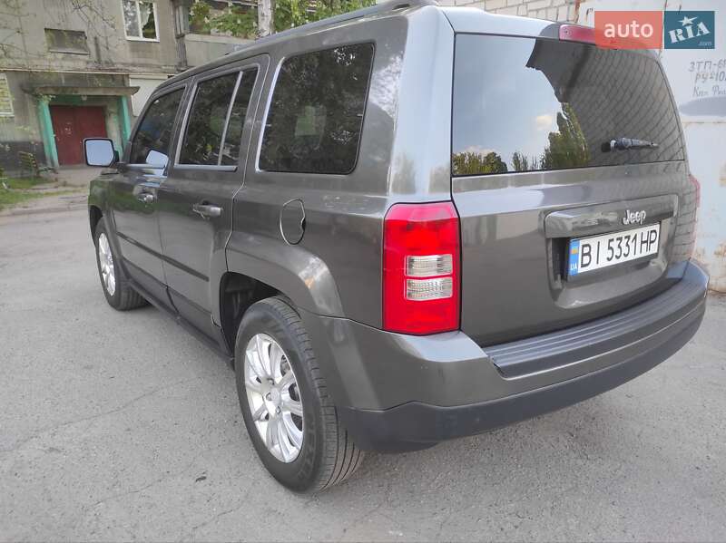 Позашляховик / Кросовер Jeep Patriot 2014 в Кременчуці