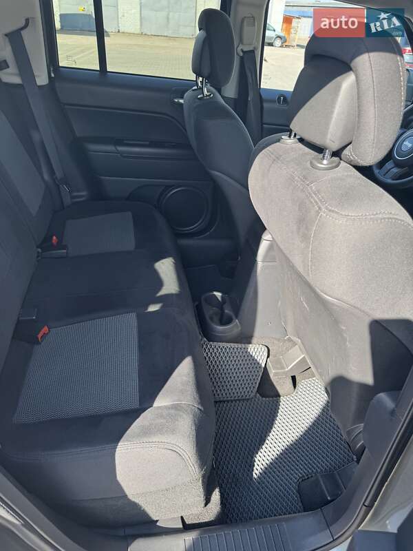 Позашляховик / Кросовер Jeep Patriot 2011 в Запоріжжі