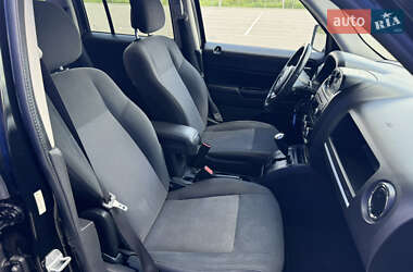 Внедорожник / Кроссовер Jeep Patriot 2013 в 