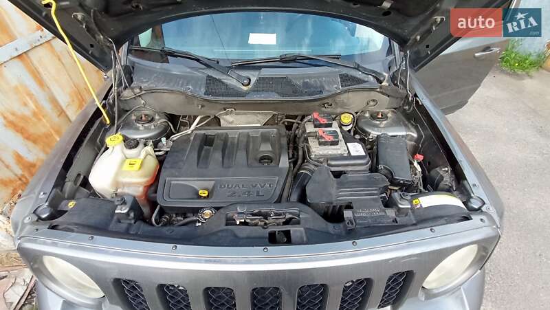 Внедорожник / Кроссовер Jeep Patriot 2012 в Киеве