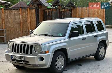 Позашляховик / Кросовер Jeep Patriot 2008 в 