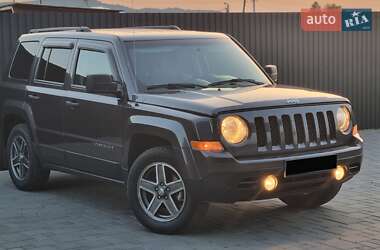 Внедорожник / Кроссовер Jeep Patriot 2015 в 