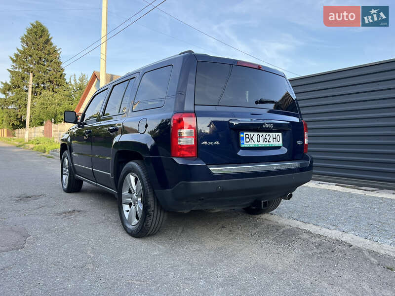 Внедорожник / Кроссовер Jeep Patriot 2016 в Житомире