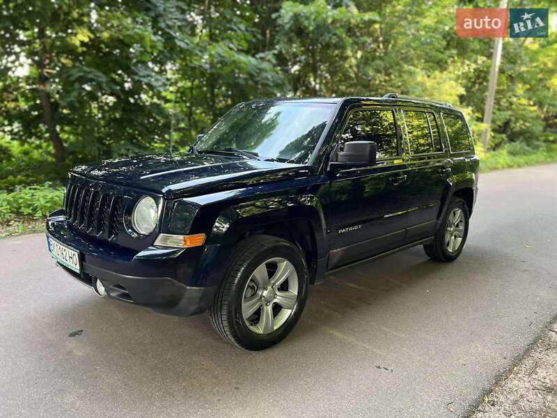 Внедорожник / Кроссовер Jeep Patriot 2016 в Житомире