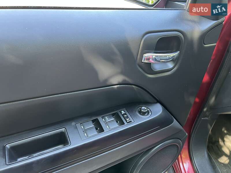 Внедорожник / Кроссовер Jeep Patriot 2016 в Одессе фото 15 Внедорожник / Кроссовер Jeep Patriot 2016 в Одессе