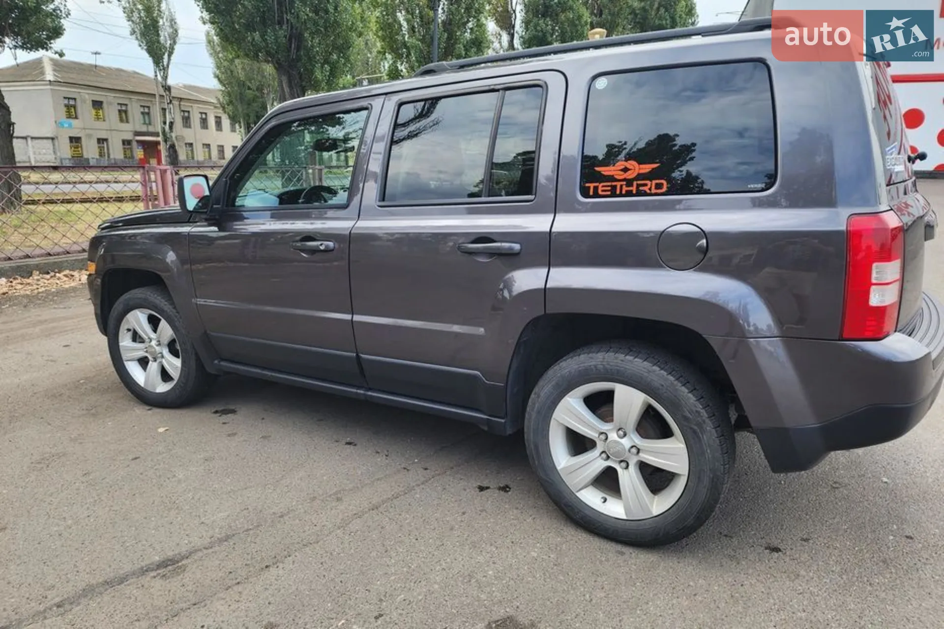 2015 Jeep Liberty (Patriot) - мініатюра 8