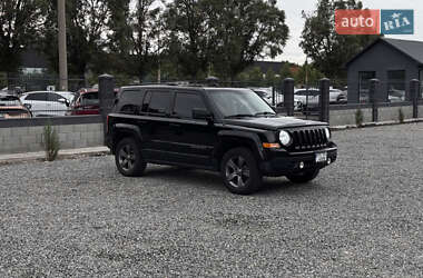 Внедорожник / Кроссовер Jeep Patriot 2014 в Днепре
