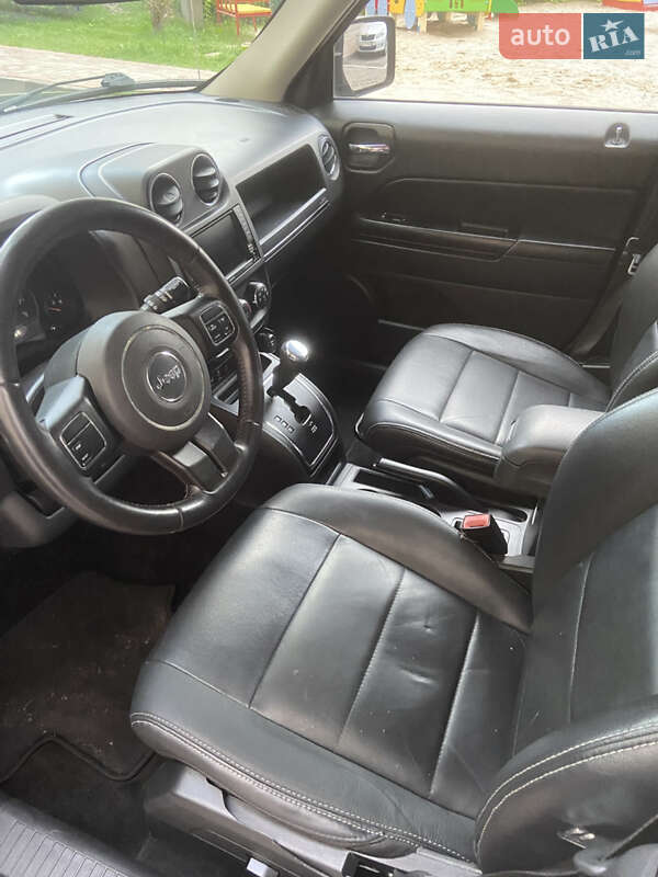 Внедорожник / Кроссовер Jeep Patriot 2014 в Киеве