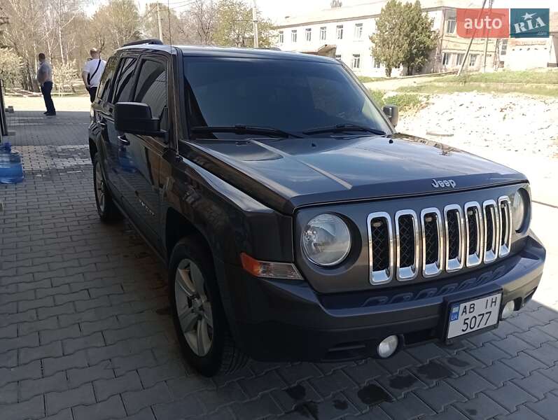Внедорожник / Кроссовер Jeep Patriot 2014 в Виннице