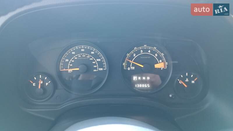 Внедорожник / Кроссовер Jeep Patriot 2014 в Виннице