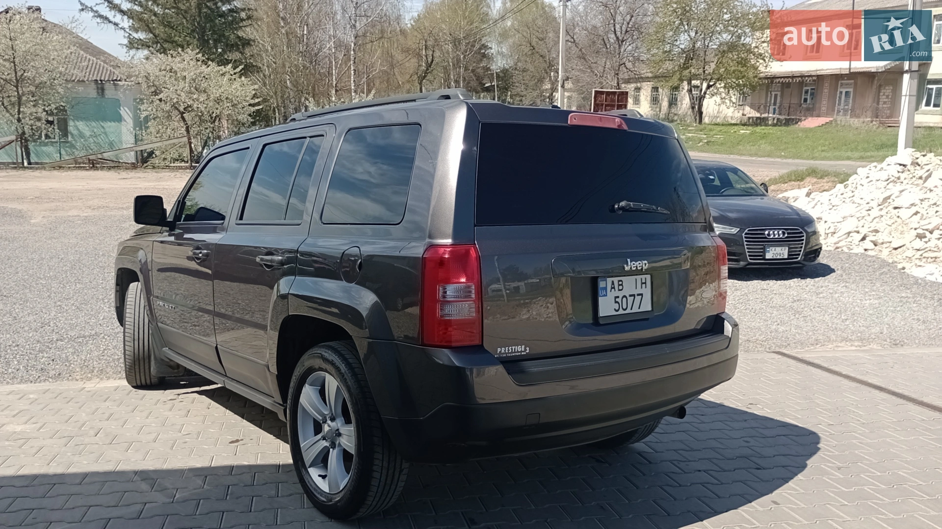 2014 Jeep Liberty (Patriot) - мініатюра 17
