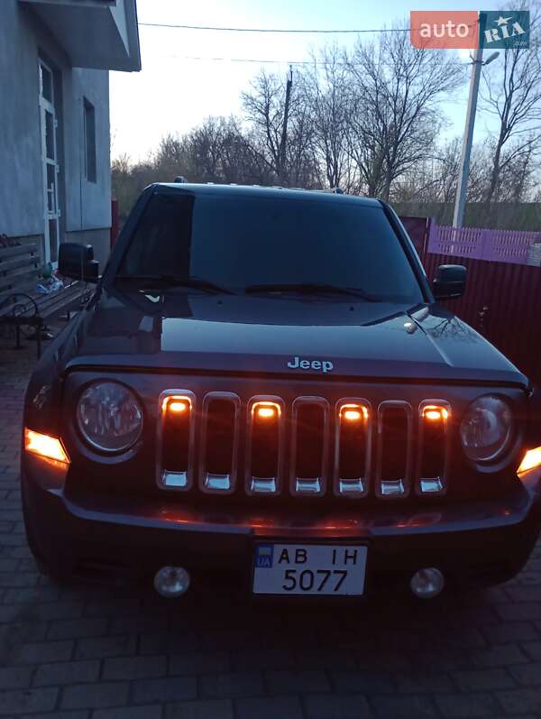 Внедорожник / Кроссовер Jeep Patriot 2014 в Виннице