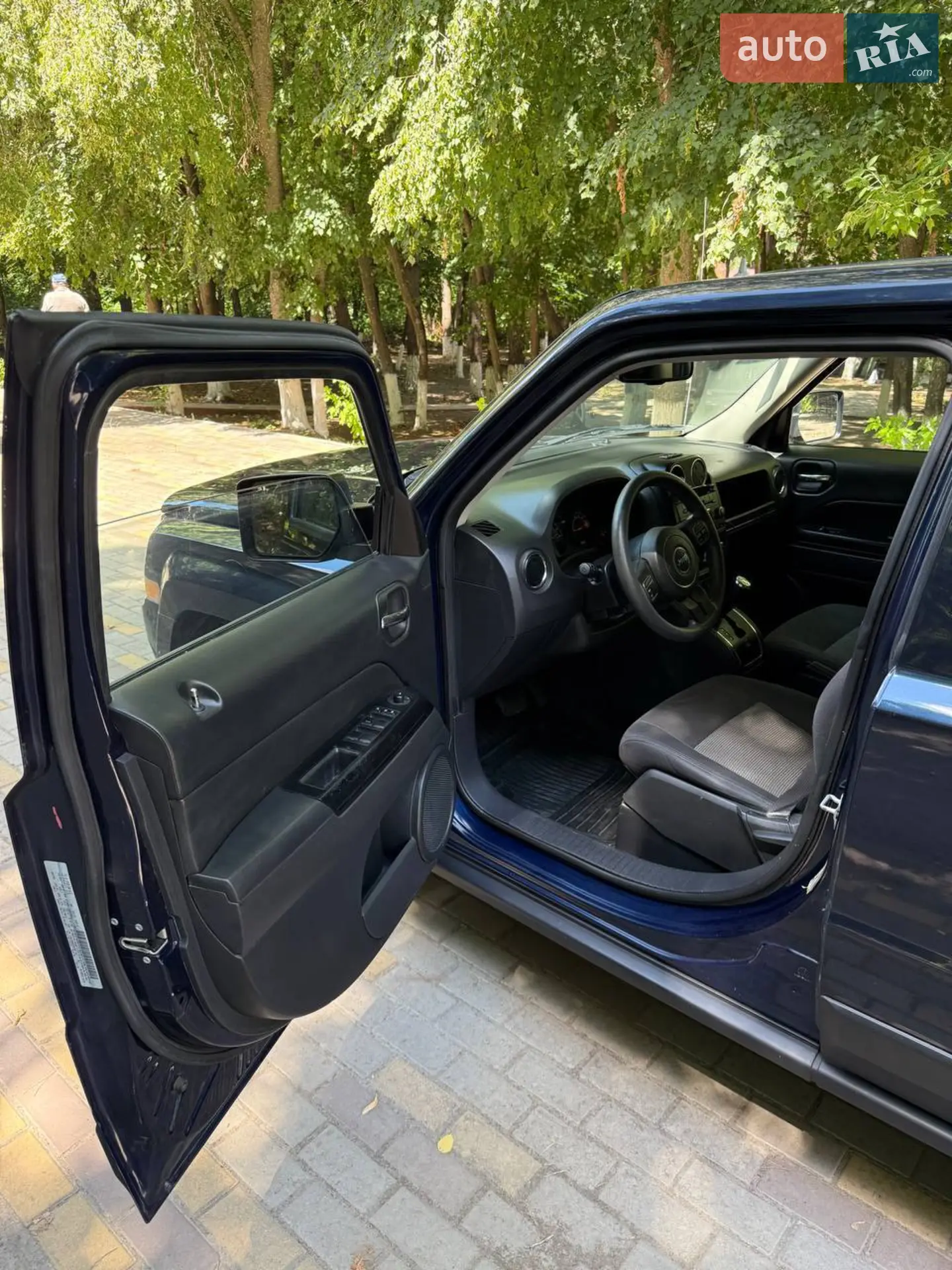 2015 Jeep Liberty (Patriot) - мініатюра 17