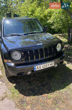 Внедорожник / Кроссовер Jeep Patriot 2015 в Харькове