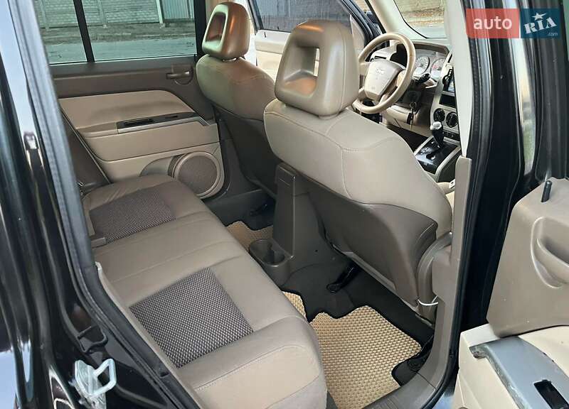 Внедорожник / Кроссовер Jeep Patriot 2007 в Теофиполе