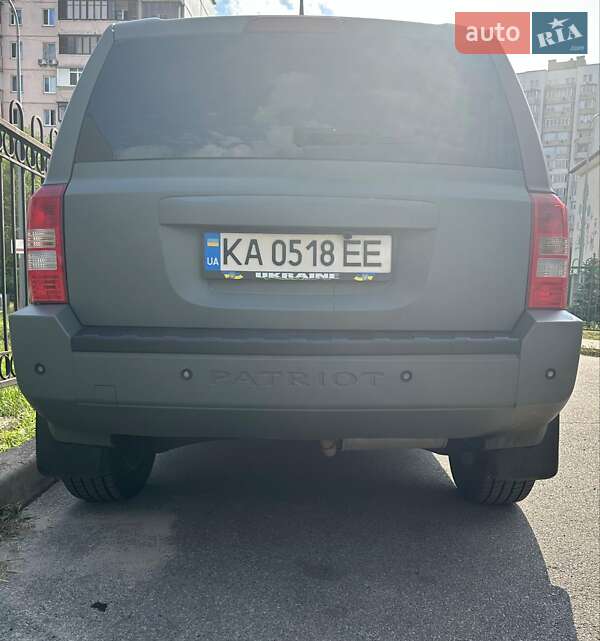 Позашляховик / Кросовер Jeep Patriot 2007 в Києві