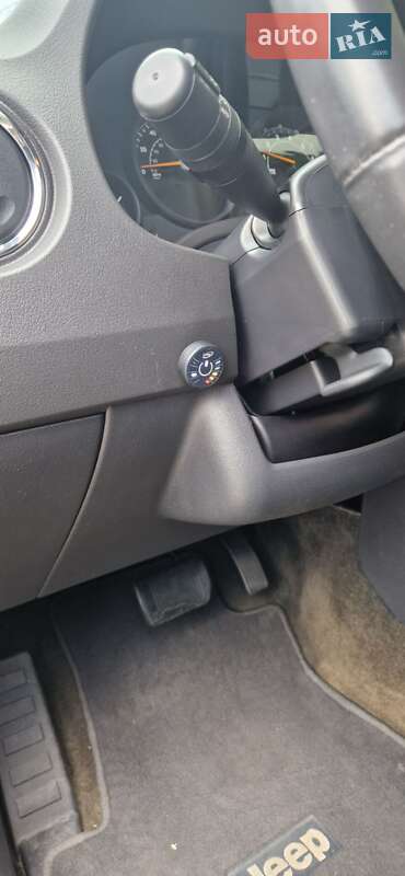 Внедорожник / Кроссовер Jeep Patriot 2016 в Хмельницком