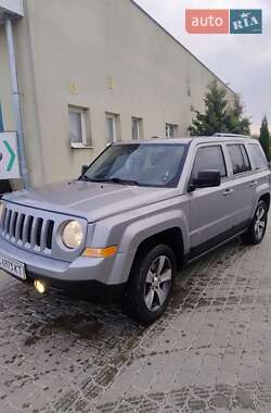 Позашляховик / Кросовер Jeep Patriot 2015 в Самборі
