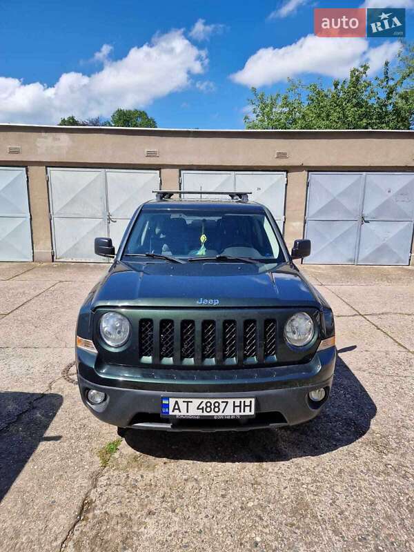 Позашляховик / Кросовер Jeep Patriot 2010 в Калуші фото Позашляховик / Кросовер Jeep Patriot 2010 в Калуші