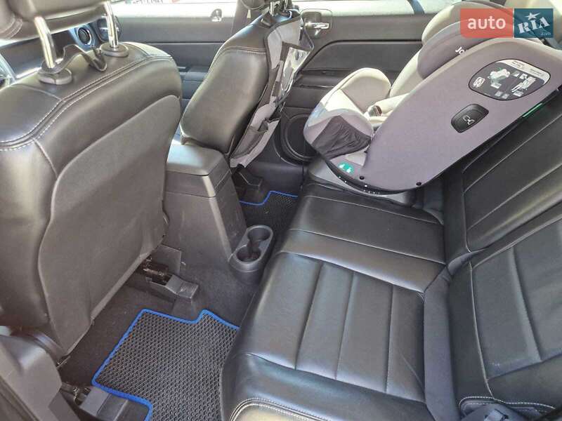 Позашляховик / Кросовер Jeep Patriot 2010 в Калуші фото 6 Позашляховик / Кросовер Jeep Patriot 2010 в Калуші